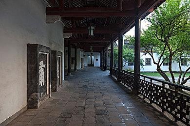 《生化危机4》重制版和原版最新视频对比